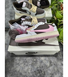 کفش پیاده روی نایک ایر جردن وان بدون ساق تراویس اسکات Nike air jordan 1 low travis scott dark pony