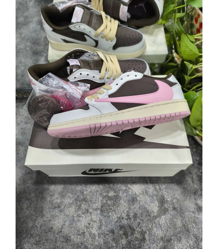 کفش پیاده روی نایک ایر جردن وان بدون ساق تراویس اسکات Nike air jordan 1 low travis scott dark pony