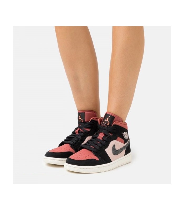 کفش پیاده روی نایک جردن وان ساقدار NIKE AIR JORDAN 1 RETRO High OG