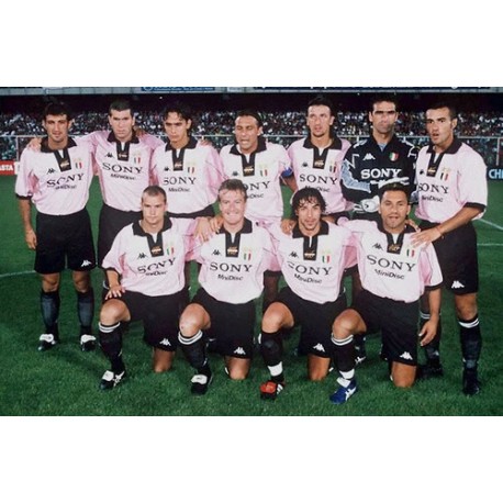 پیراهن کلاسیک یوونتوس Juventus 1997 Retro Away Kit Jersey