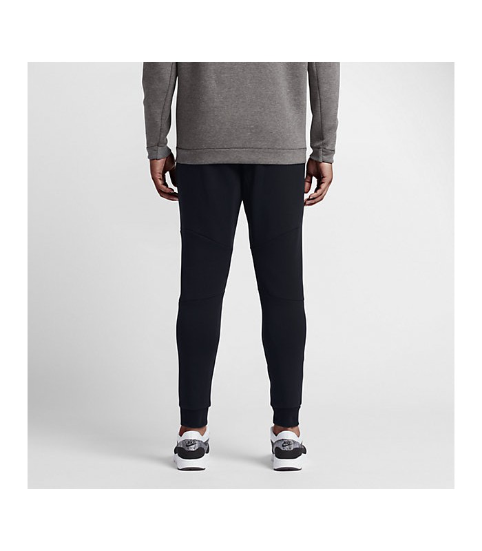 nike tech slim fit joggers