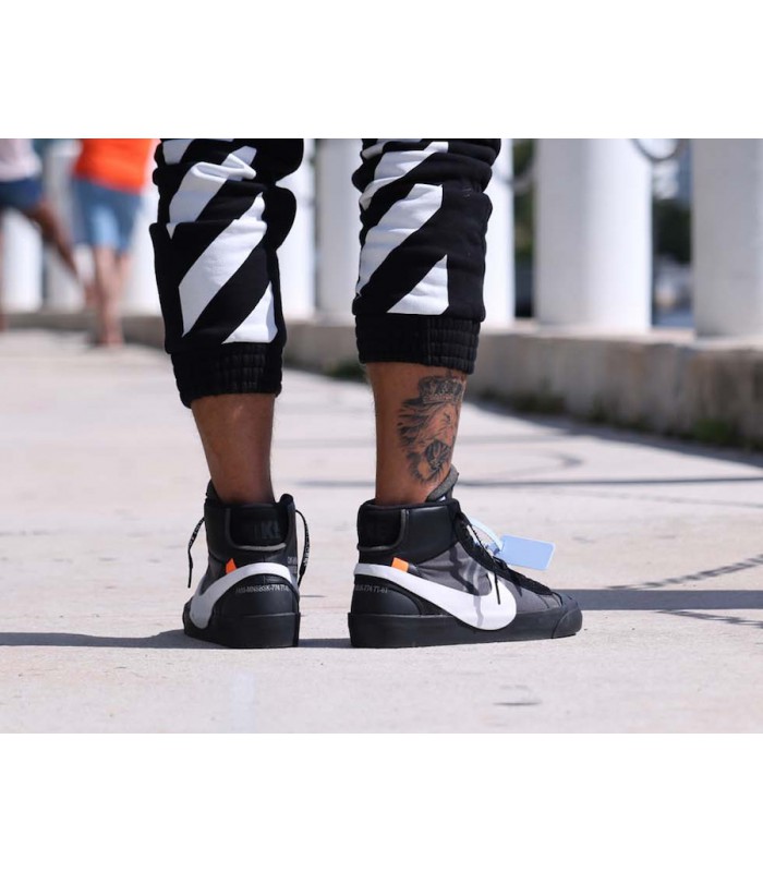 nike trailblazer off white