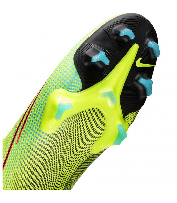 کفش فوتبال نایک مرکوریال سوپرفلای Nike 
