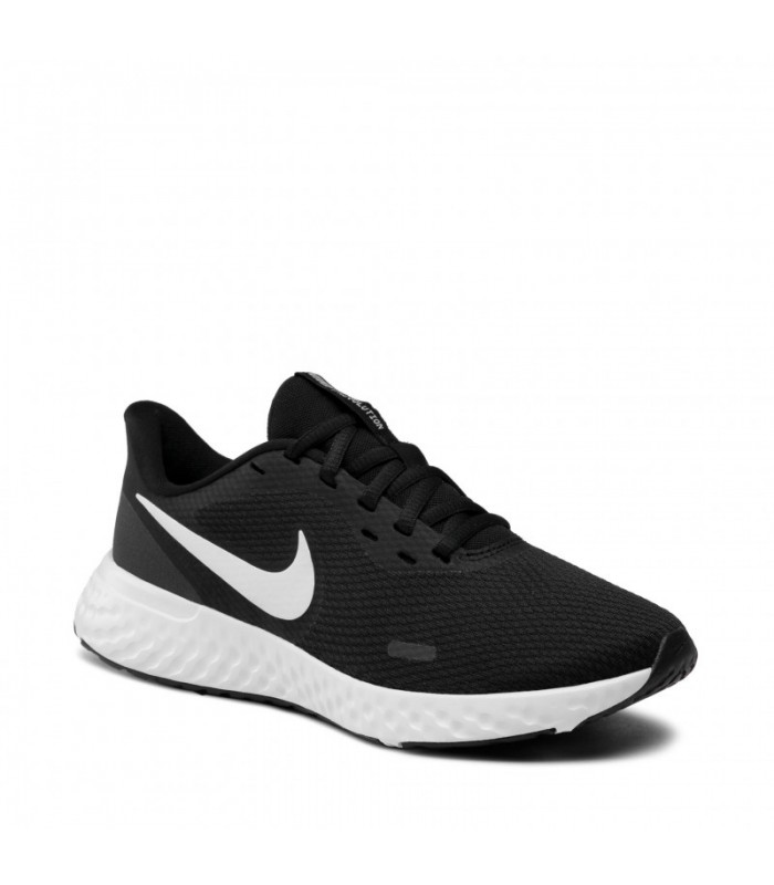 nike revolution bq3207