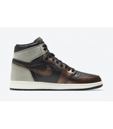 کفش پیاده روی زنانه نایک NIKE Air Jordan 1