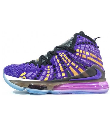 کفش بسکتبال زنانه طرح نایک Nike Lebron 17