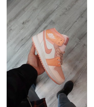 کفش پیاده روی زنانه طرح نایک Nike Air Jordan 1