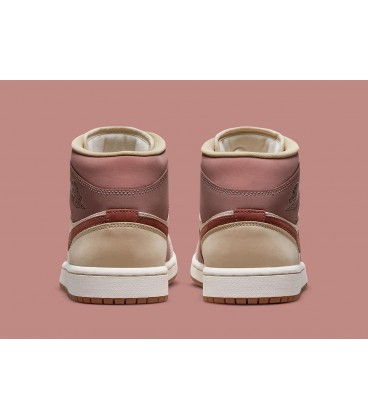 کفش پیاده روی زنانه طرح نایک Nike Air Jordan 1