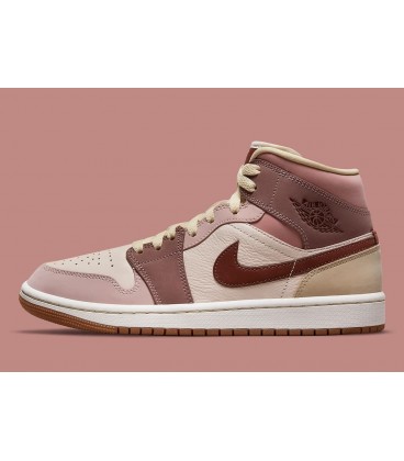 کفش پیاده روی زنانه طرح نایک Nike Air Jordan 1