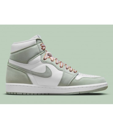 کفش پیاده روی زنانه نایک Nike Air Jordan 1 Mid Seafoam WMNS