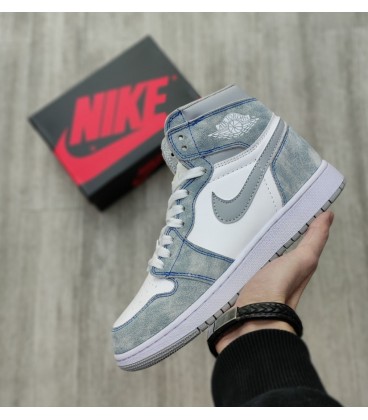 کفش پیاده روی زنانه نایک Nike Air Jordan 1 Retro High Hyper Royal Smoke Grey