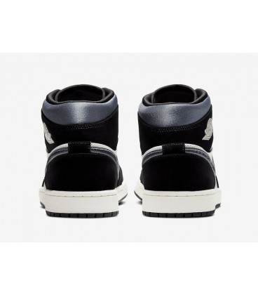 کفش پیاده روی مردانه نایک Nike Air Jordan 1 Mid