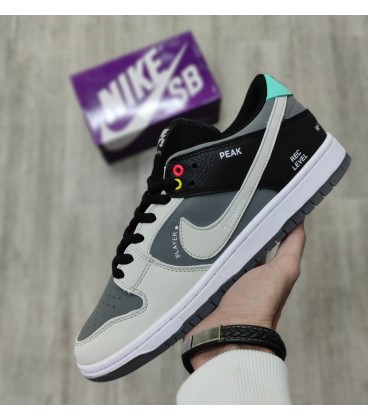 کفش پیاده روی مردانه نایک Nike SB Dunk Low