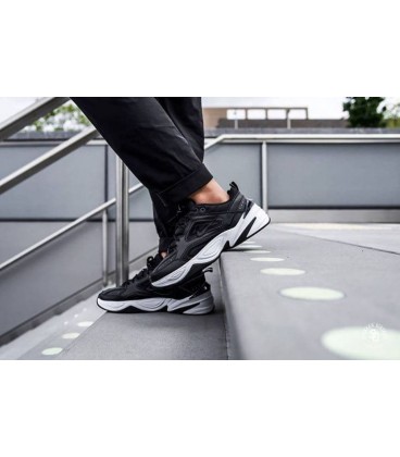 کتانی رانینگ زنانه نایک nike m2k tekno