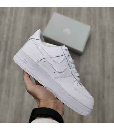 کفش پیاده روی زنانه نایک  nike airforce1 pixel