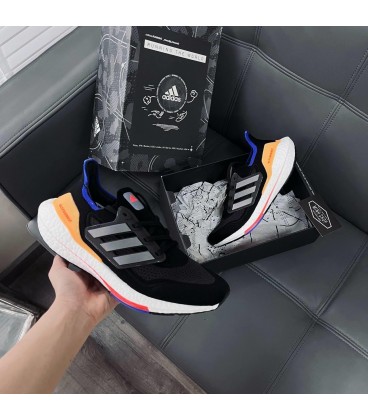 کفش پیاده روی مردانه آدیداس Adidas Ultraboost 21 S23868
