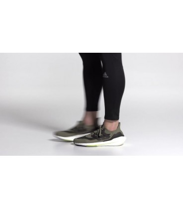 کفش پیاده روی مردانه آدیداس Adidas Ultraboost 21 S23879