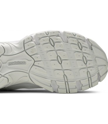 کفش پیاده روی مردانه نیوبالانس New Balance MR530EMC