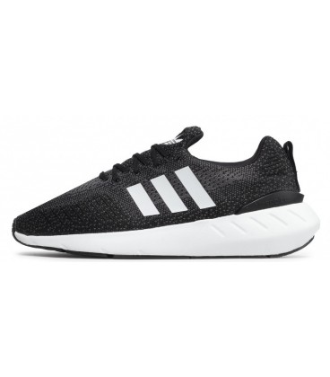 کفش پیاده روی مردانه آدیداس Adidas Swift Run 22 GZ3496
