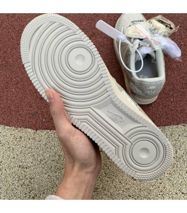 کفش پیاده روی مردانه نایک ایر فورس وان Nike Air Force1 x Travis Scott