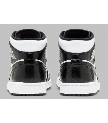 کفش پیاده روی زنانه نایک مدل ایر جردن وان Nike Air Jordan 1 Retro High OG Carbon Fiber
