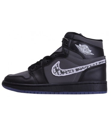 کفش پیاده روی زنانه نایک مدل ایر جردن وان Nike Air Jordan 1 Dior