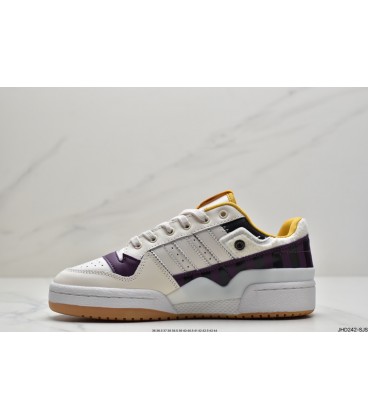 کفش پیاده روی مردانه آدیداس مدل فروم Adidas Forum 84 Low schoenen