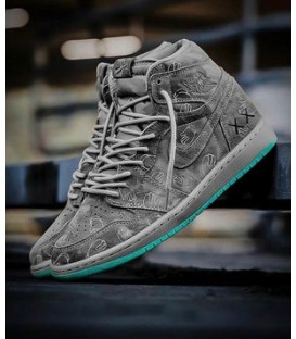 کفش پیاده روی نایک مدل ایر جردن  Nike Jordan Retro Kaws