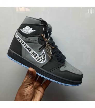 کفش پیاده روی مردانه نایک مدل ایر جردن Nike Air Jordan 1 Dior