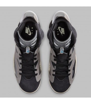 کفش بسکتبال نایک جردن Nike AIR JORDAN 6 RETRO TECH CHROME