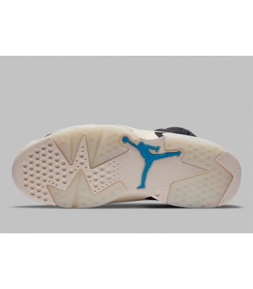 کفش بسکتبال نایک جردن Nike AIR JORDAN 6 RETRO TECH CHROME