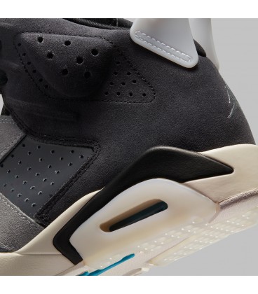 کفش بسکتبال نایک جردن Nike AIR JORDAN 6 RETRO TECH CHROME