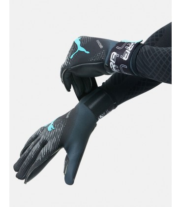 Ultra Grip 1 Hybrid Goalkeeper Gloves 041827_03