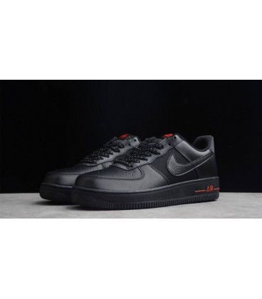 کفش پیاده روی مردانه نایک ایرفورس Nike Adds Laser Sights To This Stealthy Air Force 1