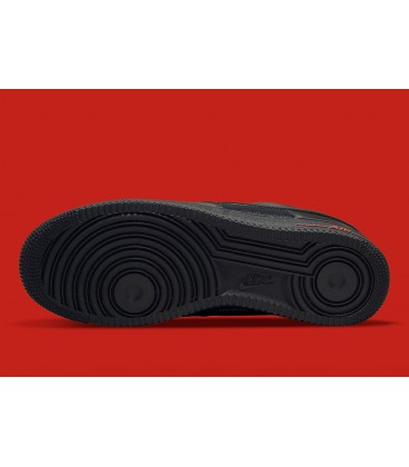 کفش پیاده روی مردانه نایک ایرفورس Nike Adds Laser Sights To This Stealthy Air Force 1