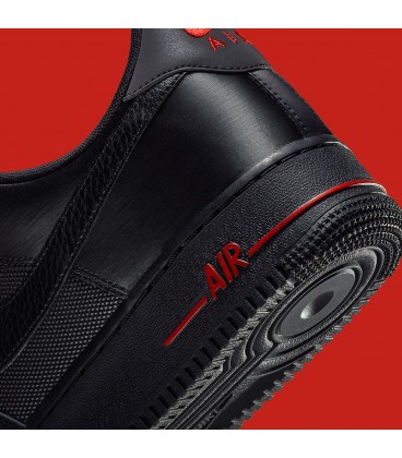 کفش پیاده روی مردانه نایک ایرفورس Nike Adds Laser Sights To This Stealthy Air Force 1