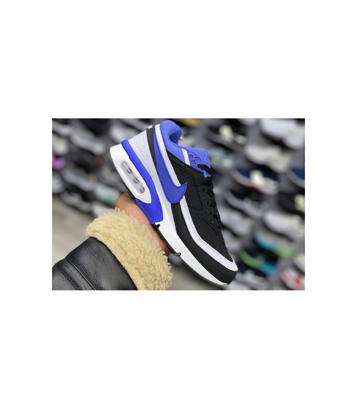 air max 90 persian violet on feet
