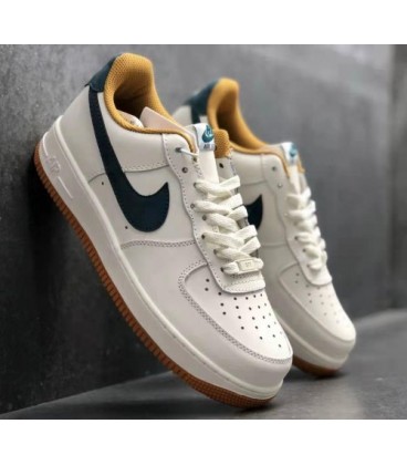 کفش پیاده روی مردانه نایک ایر فورس Nike Air Force 1 '07 LV8 2