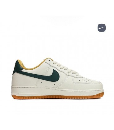 کفش پیاده روی مردانه نایک ایر فورس Nike Air Force 1 '07 LV8 2