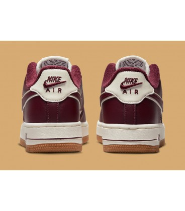 کفش پیاده روی مردانه نایک ایر فورس Nike Air Force 1 '07 LV8 2
