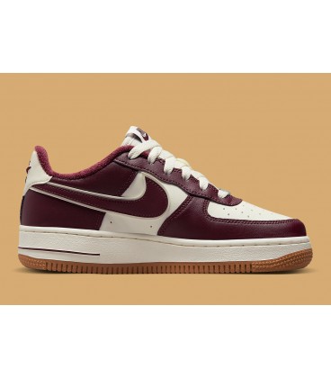 کفش پیاده روی مردانه نایک ایر فورس Nike Air Force 1 '07 LV8 2