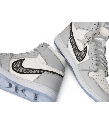 کفش پیاده روی زنانه نایکی ایر جردن Nike Jordan 1 Retro High Dior