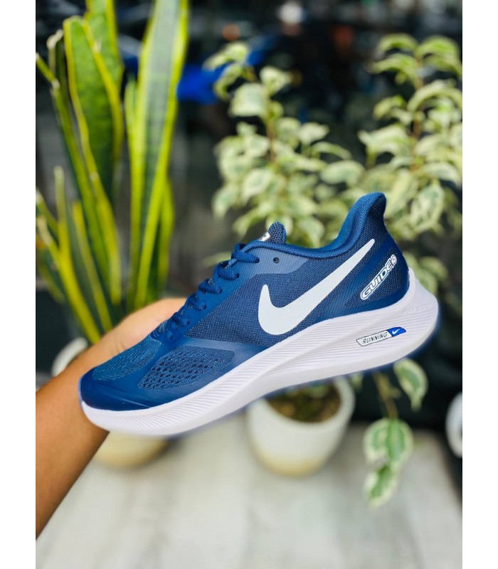 کفش پیاده روی نایک NIKE GUIDE 10